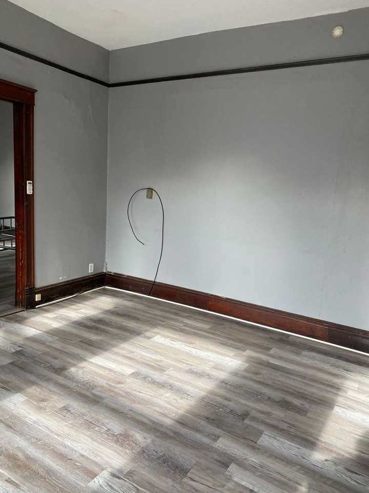 117 S 4th St #2 - Photo 5 of 5