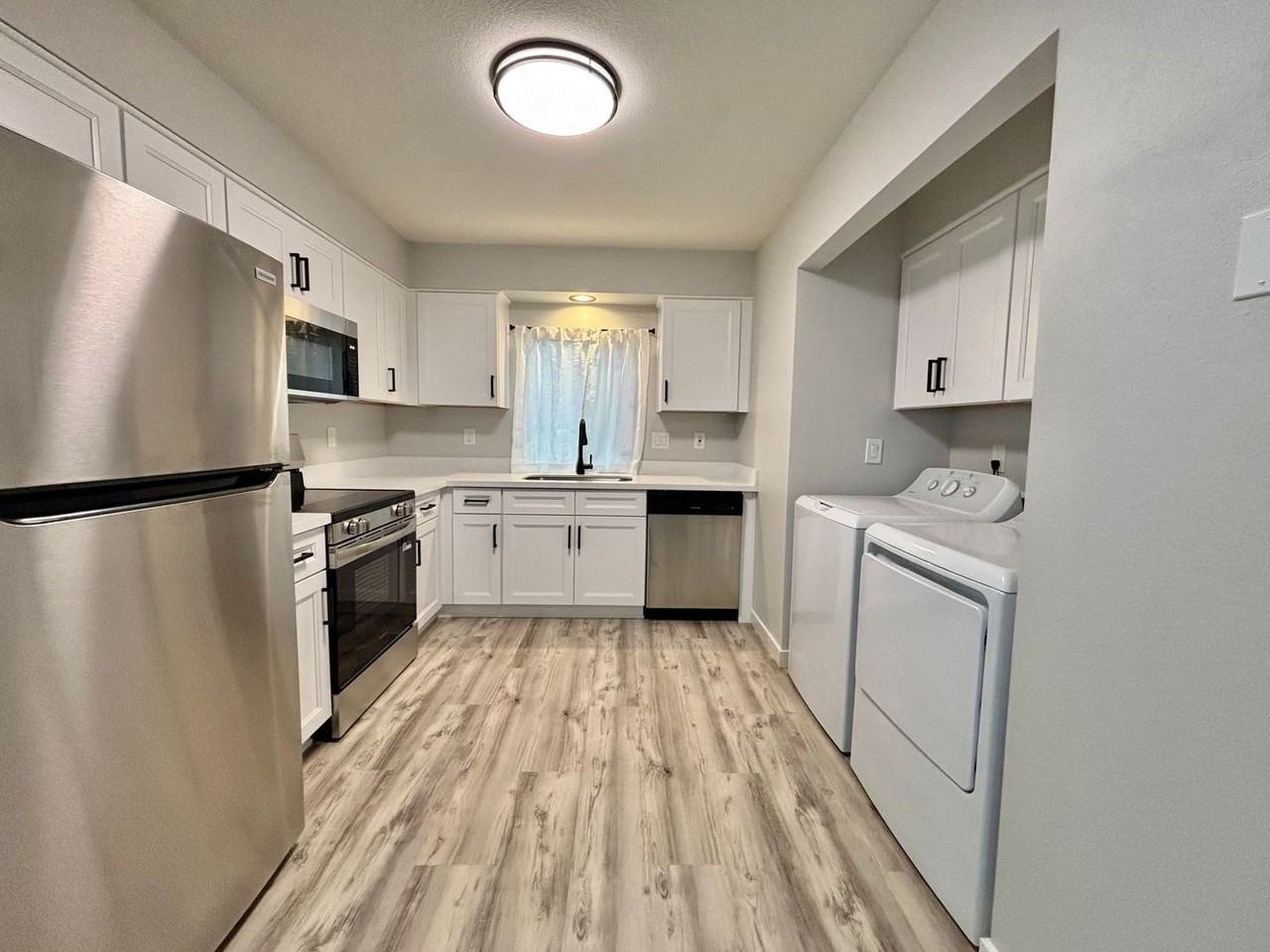 6840 Southwest Garden Home Road #6840 - Photo 4 of 19