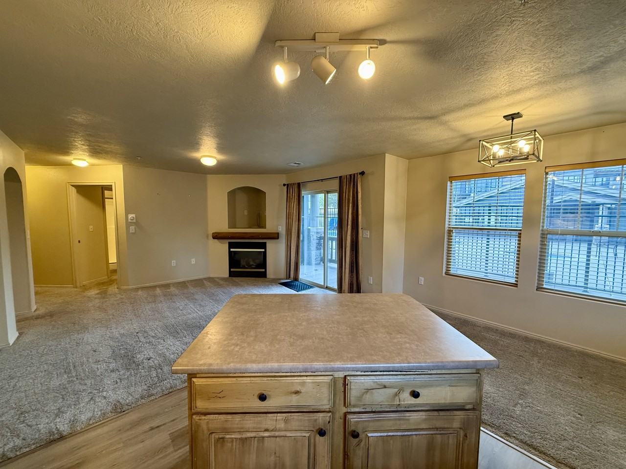 1820 W Fox Bay Dr #1 - Photo 5 of 35