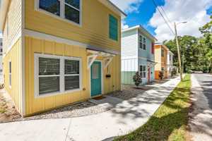 featured image of 1351 Northwest 6th Avenue