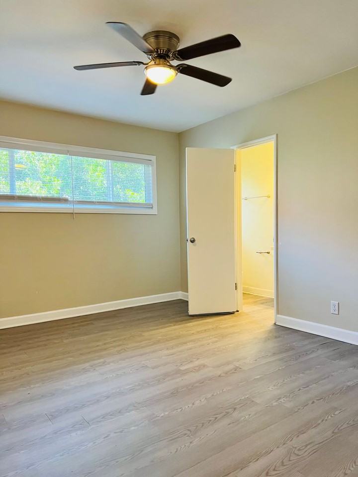 1849 Garfield Place Hollywood, CA 90028 - Photo 7 of 24