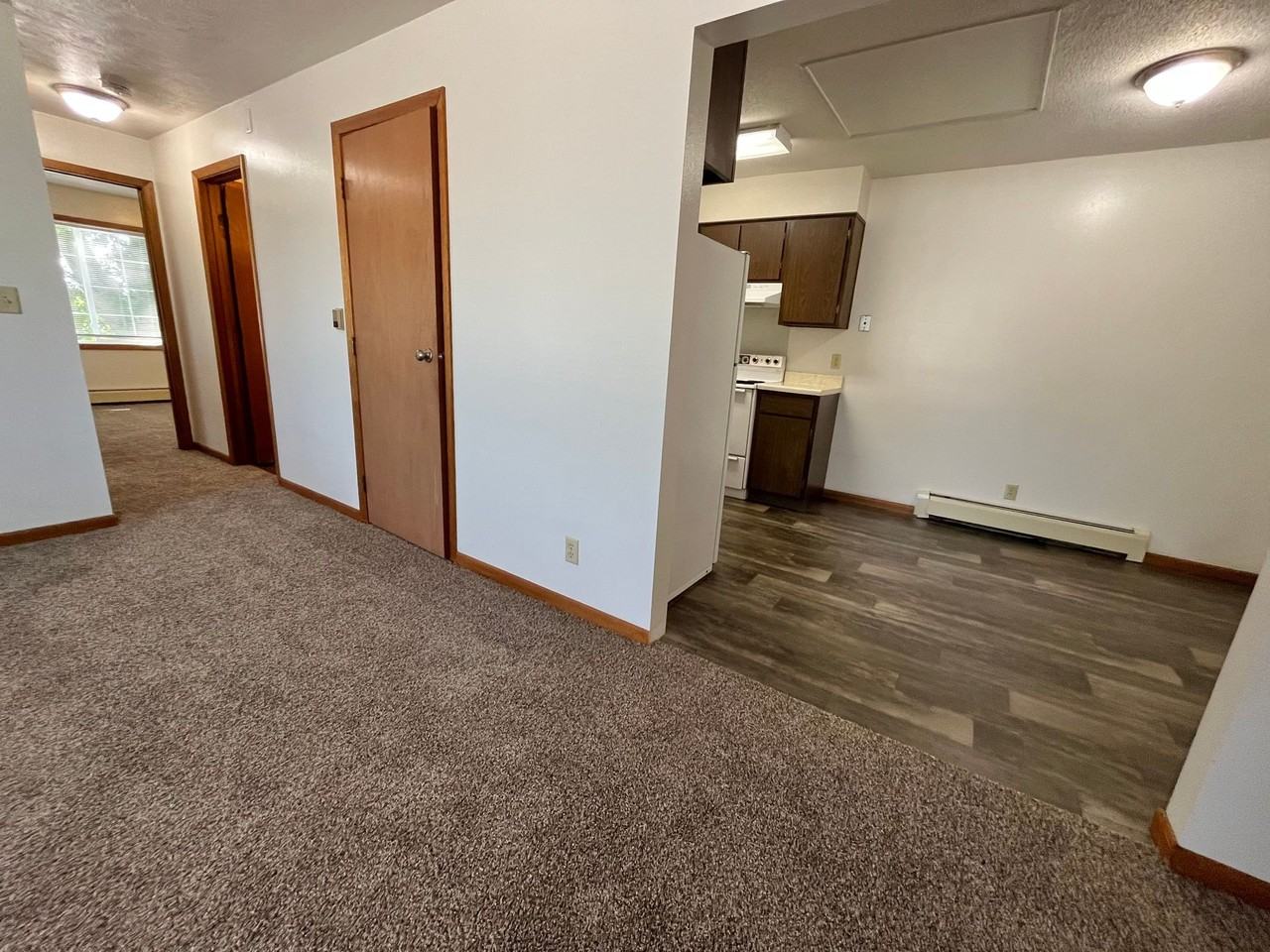 3505 S. Hawthorne Apartments - Photo 6 of 17