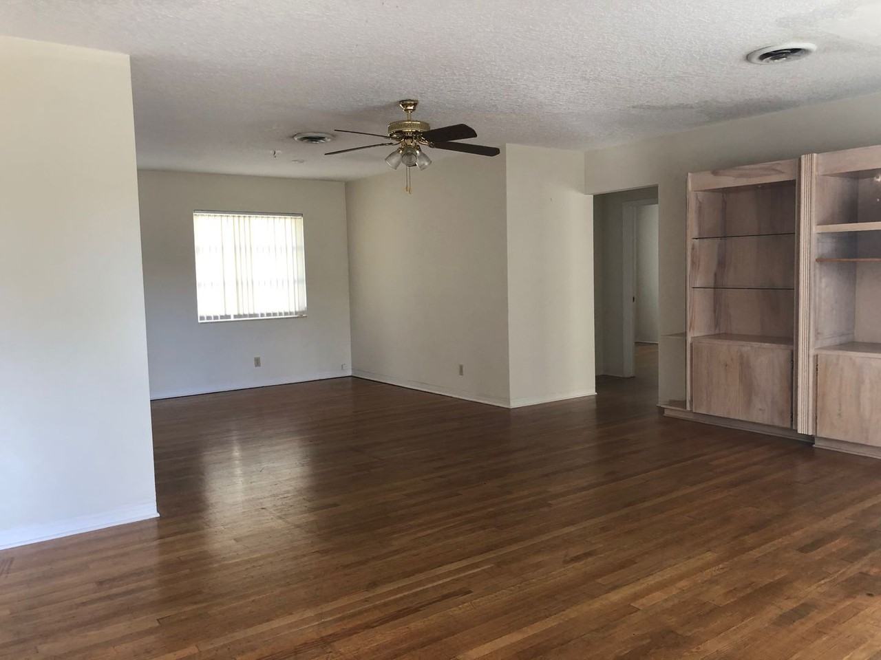 2525 PIERCE ST - Photo 6 of 23