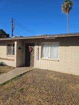 Adorable Unit Near Scottsdale Shopping District - Photo 1 of 1