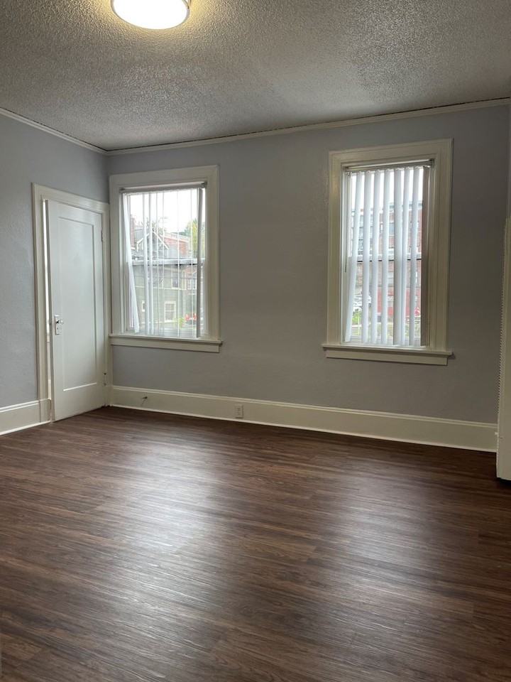 Scandia Mignon Apartment Homes - Photo 3 of 50