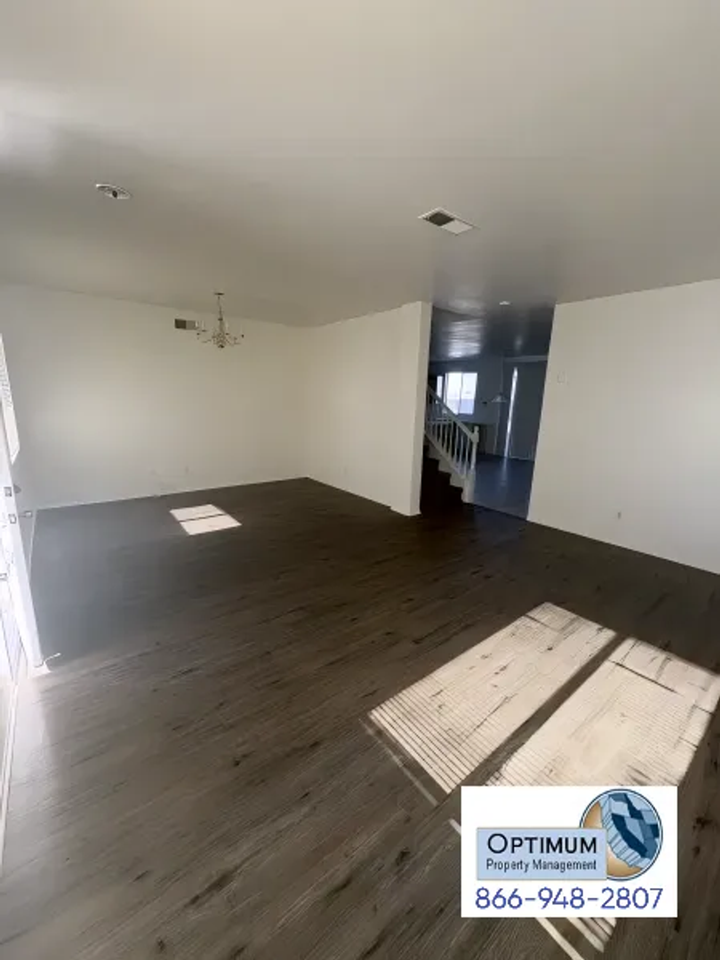 15952 Greyrock Street - Photo 4 of 44