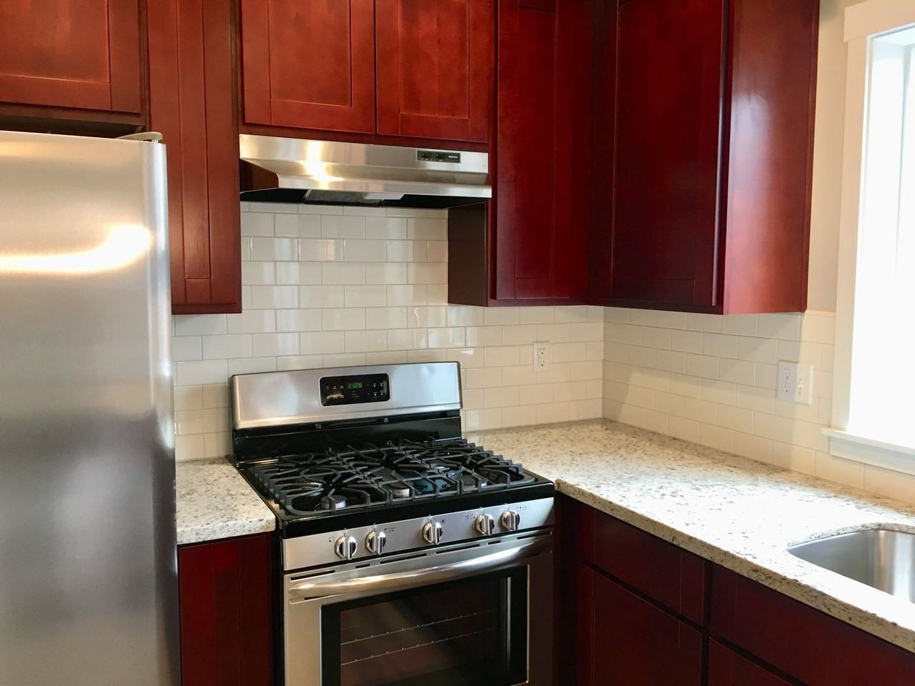 8986 Se Harney Ct - Photo 3 of 21