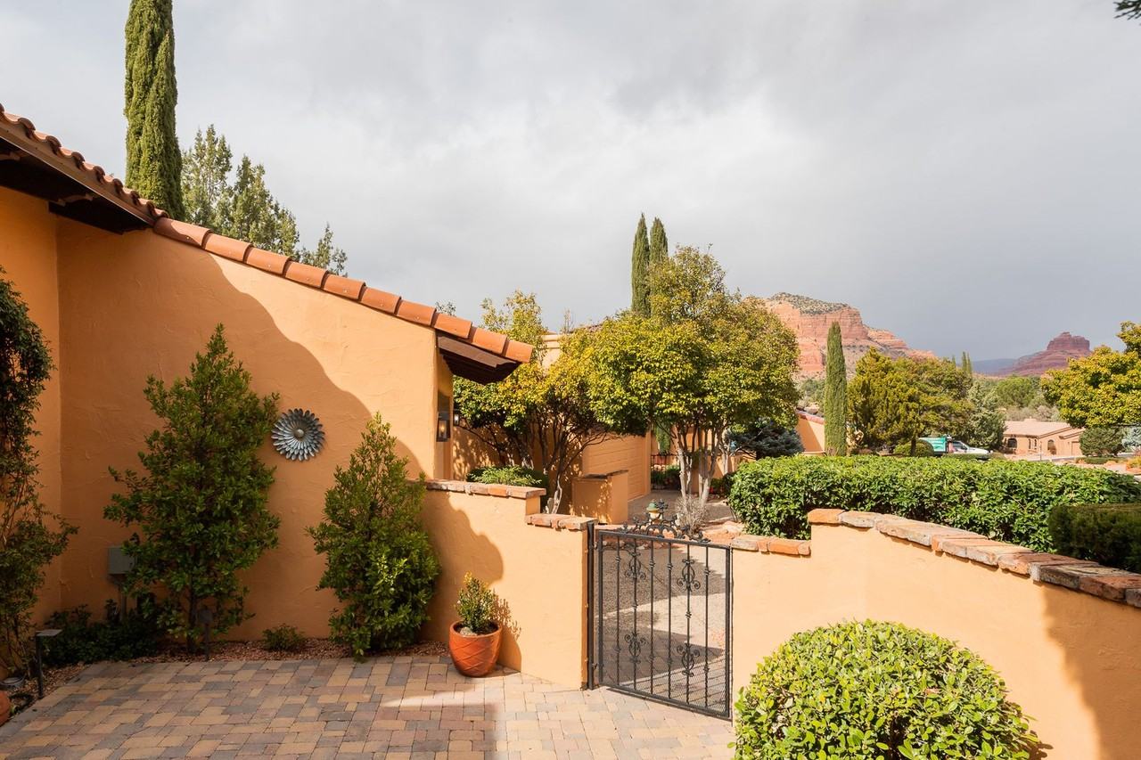 197 Ridge Trail Drive - Photo 7 of 37