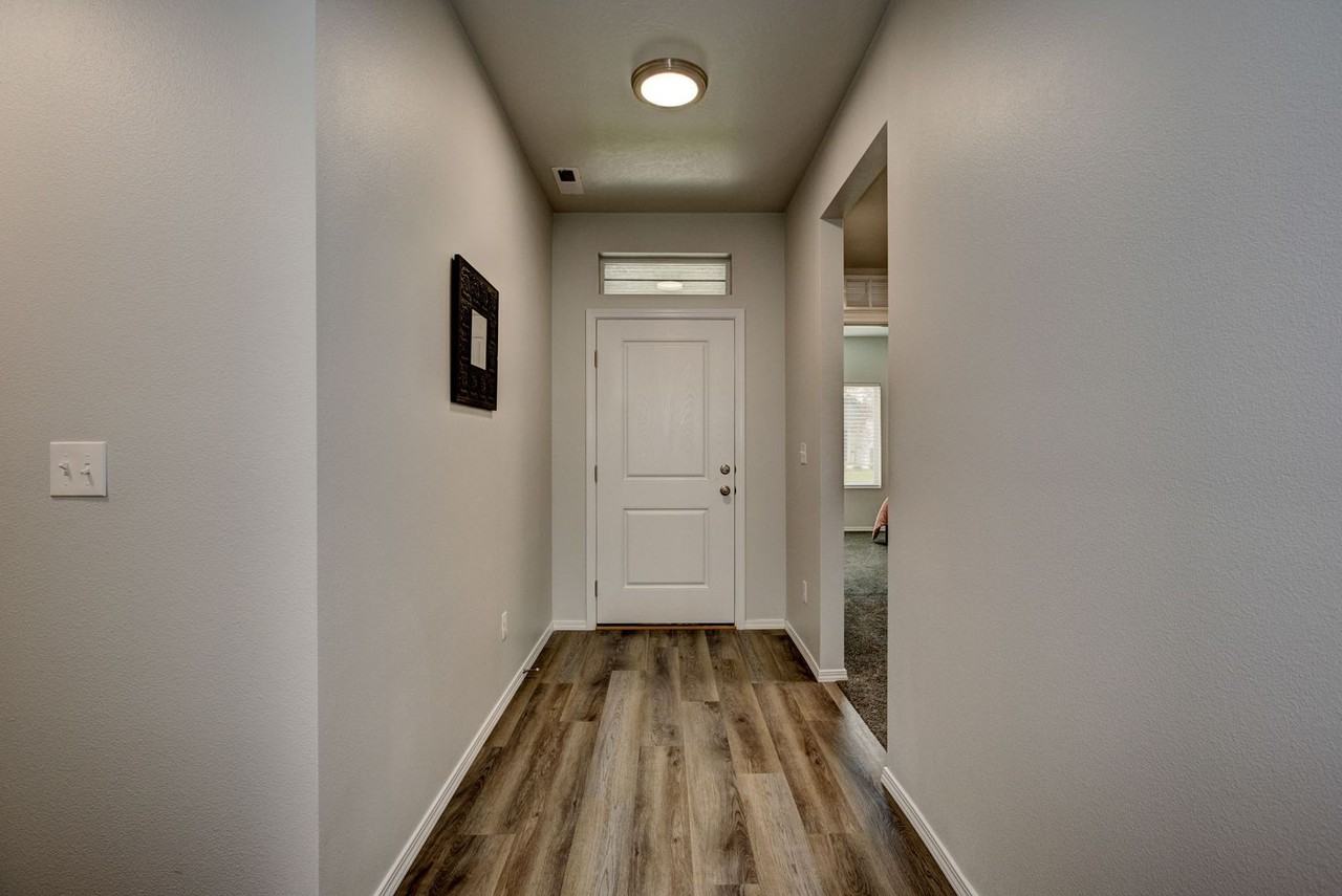 4394 W Sunny Cove St - Photo 4 of 37