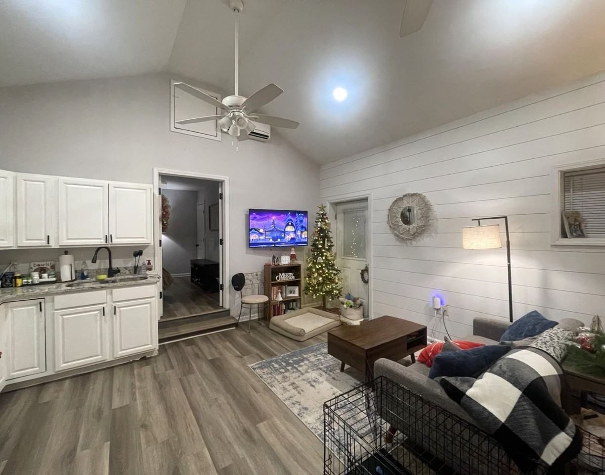 150 Johnson Drive Extension #B