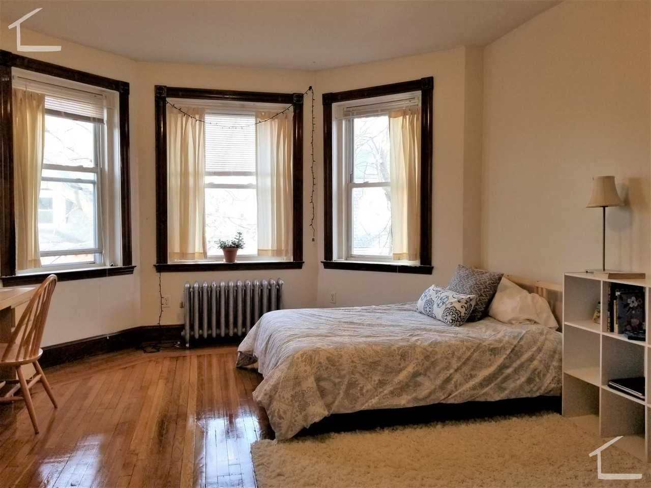 26 Gibbs Street - Photo 6 of 7