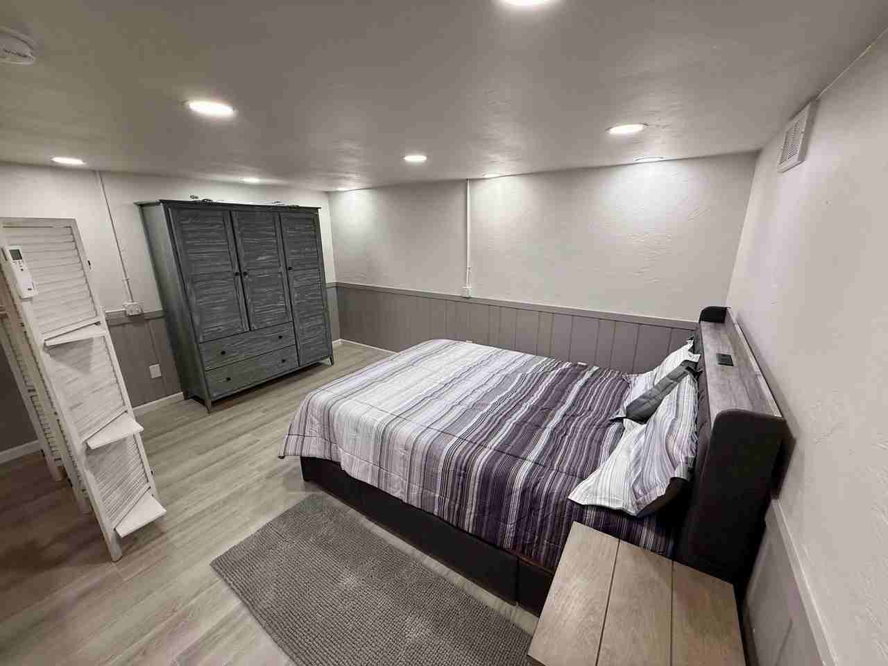 532 Bryden Avenue - Photo 3 of 17