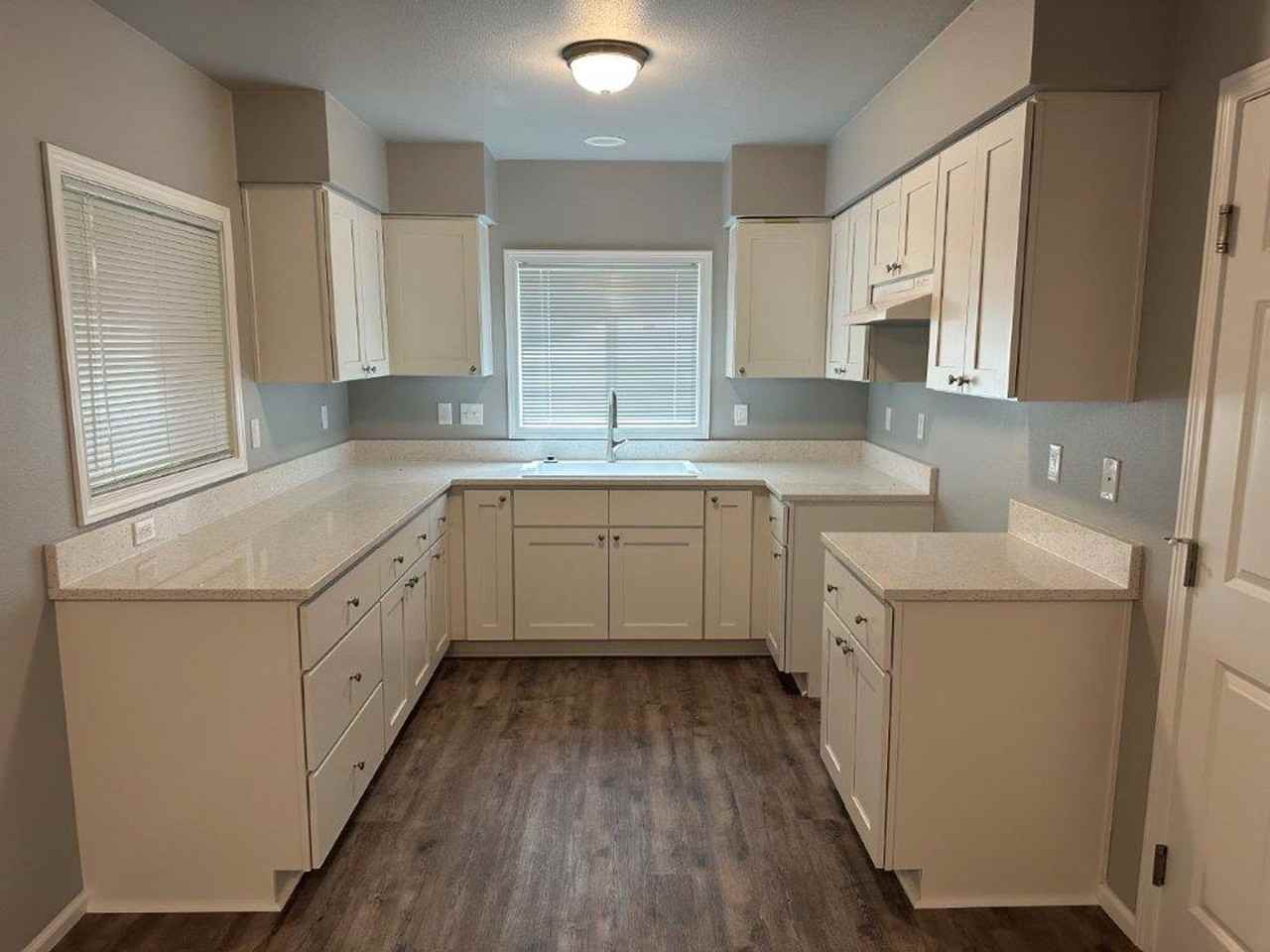 350 Wilkie Street - Photo 3 of 11