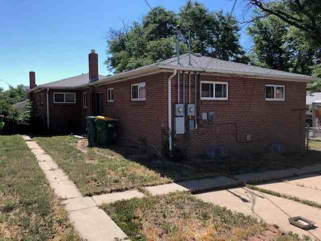 8989 E 12th Ave - Photo 7 of 12