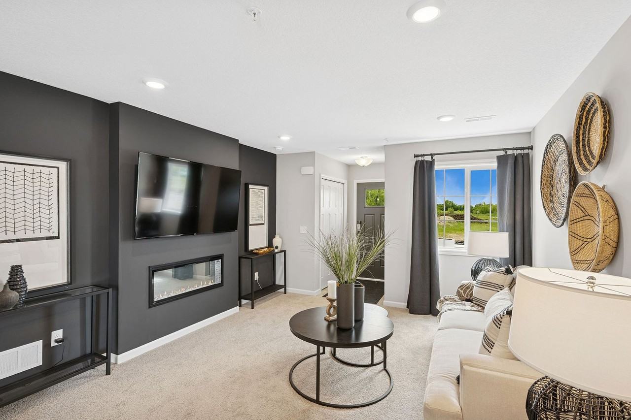 2016 Apple Ln - Photo 2 of 19