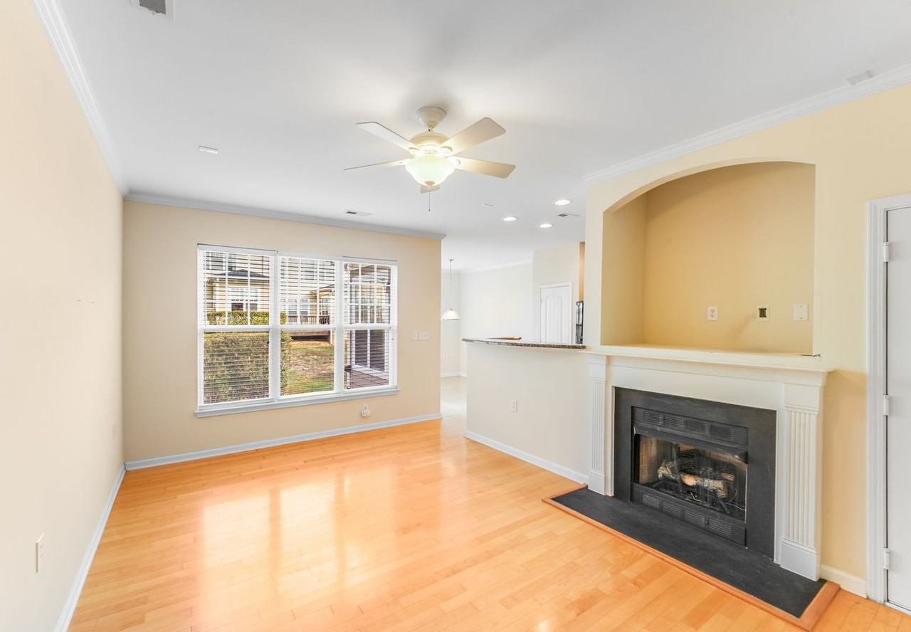 14130 Castle Abbey Ln - Photo 3 of 28