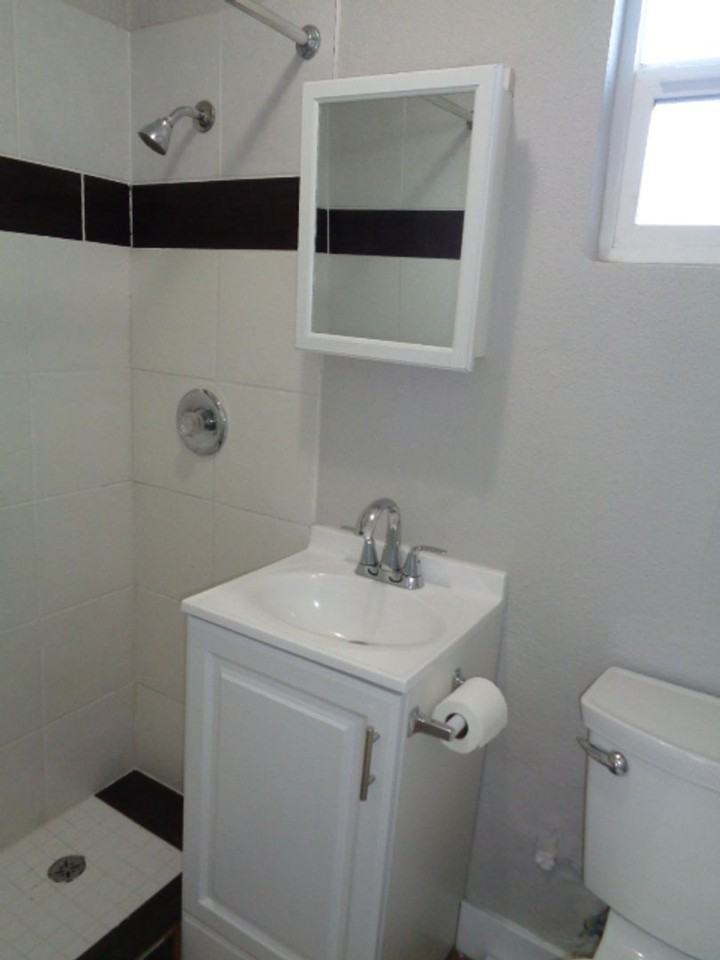 #1069- Mountain Peak LLC - Photo 3 of 4