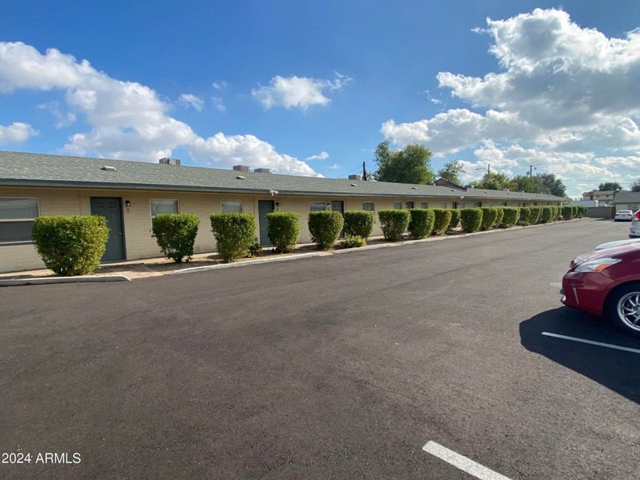 #1069- Mountain Peak LLC - Photo 4 of 4