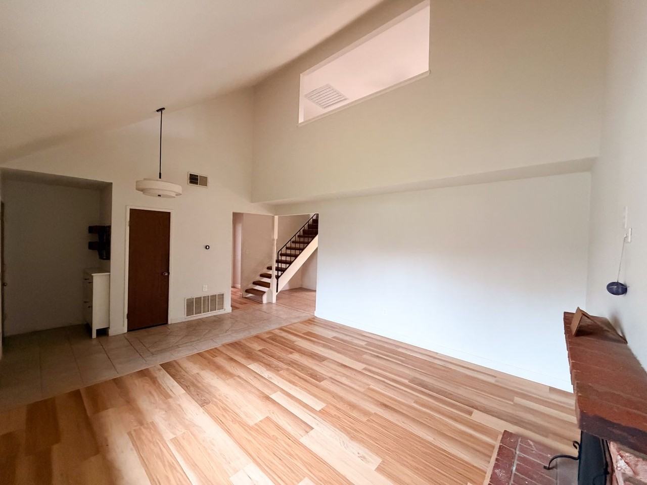 950 Pembroke Way - Photo 6 of 34
