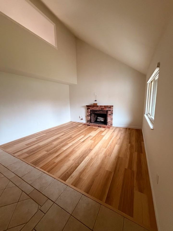950 Pembroke Way - Photo 7 of 34