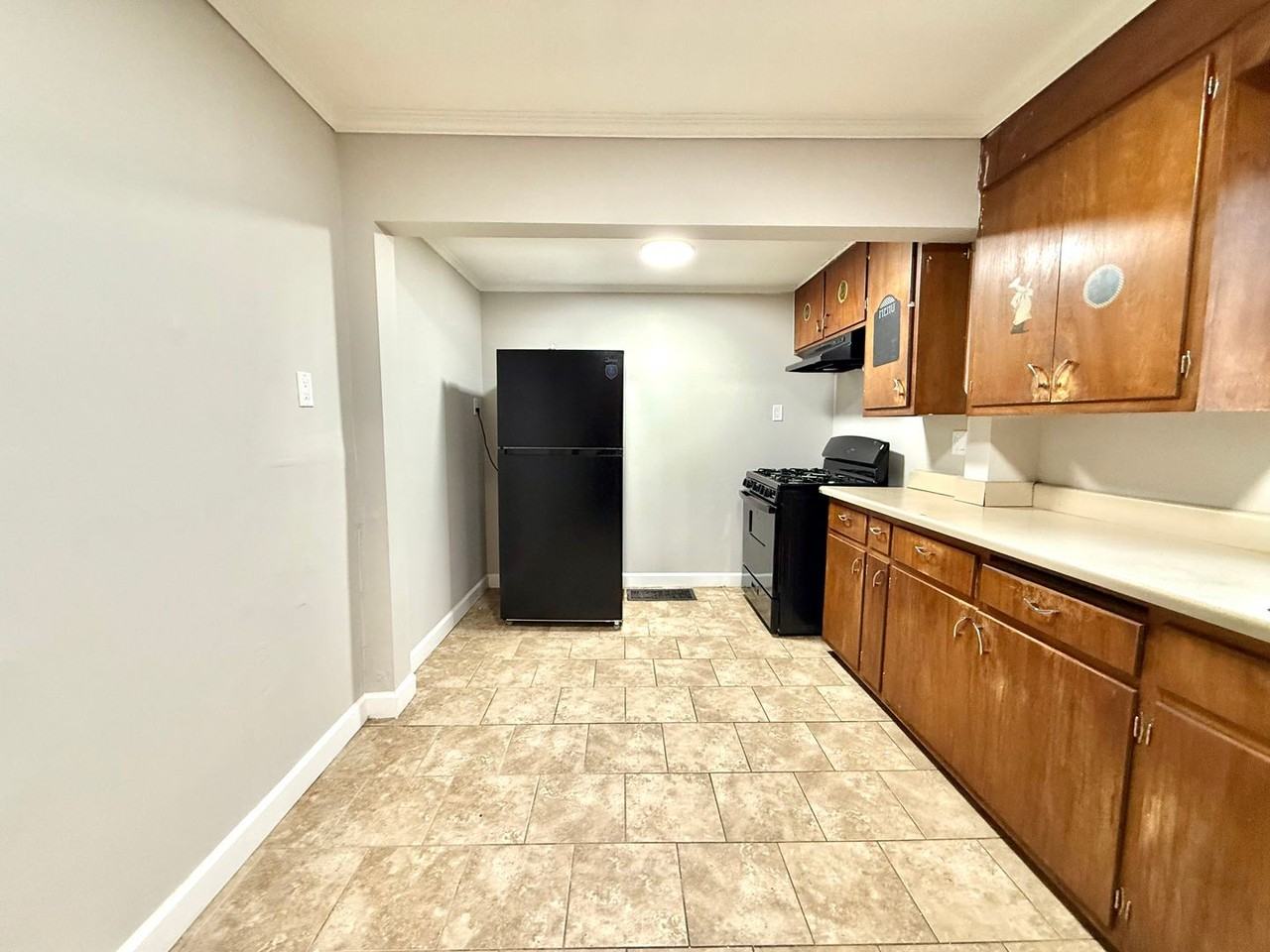 918 Hamilton Ave - Photo 6 of 20