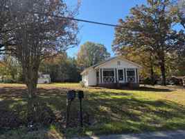 featured image of 1129 Tidmore Bend Road
