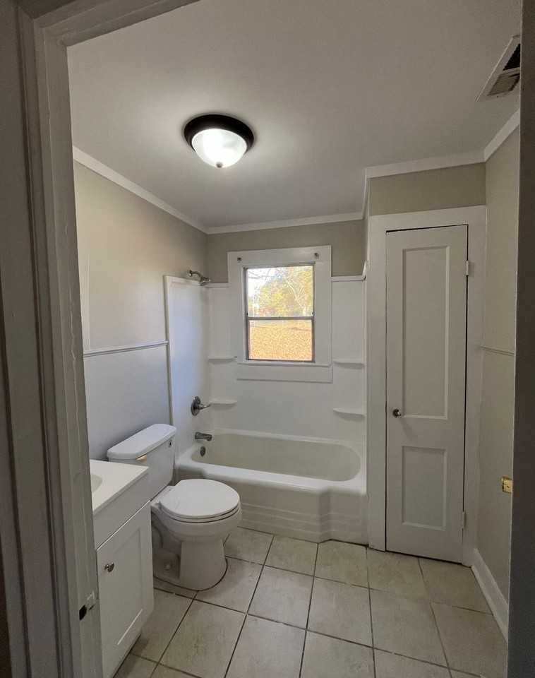 1129 Tidmore Bend Road - Photo 2 of 5