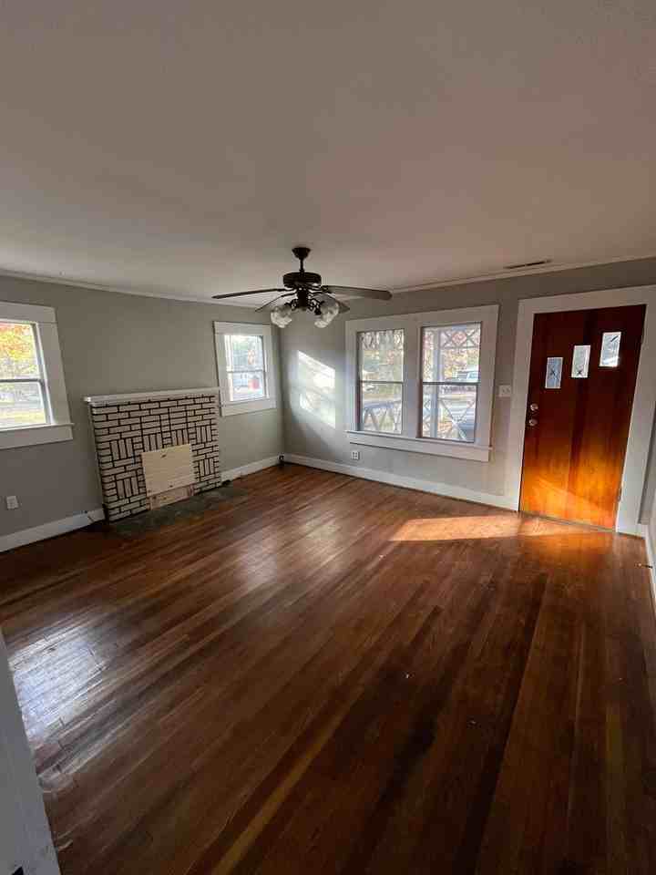 1129 Tidmore Bend Road - Photo 3 of 5