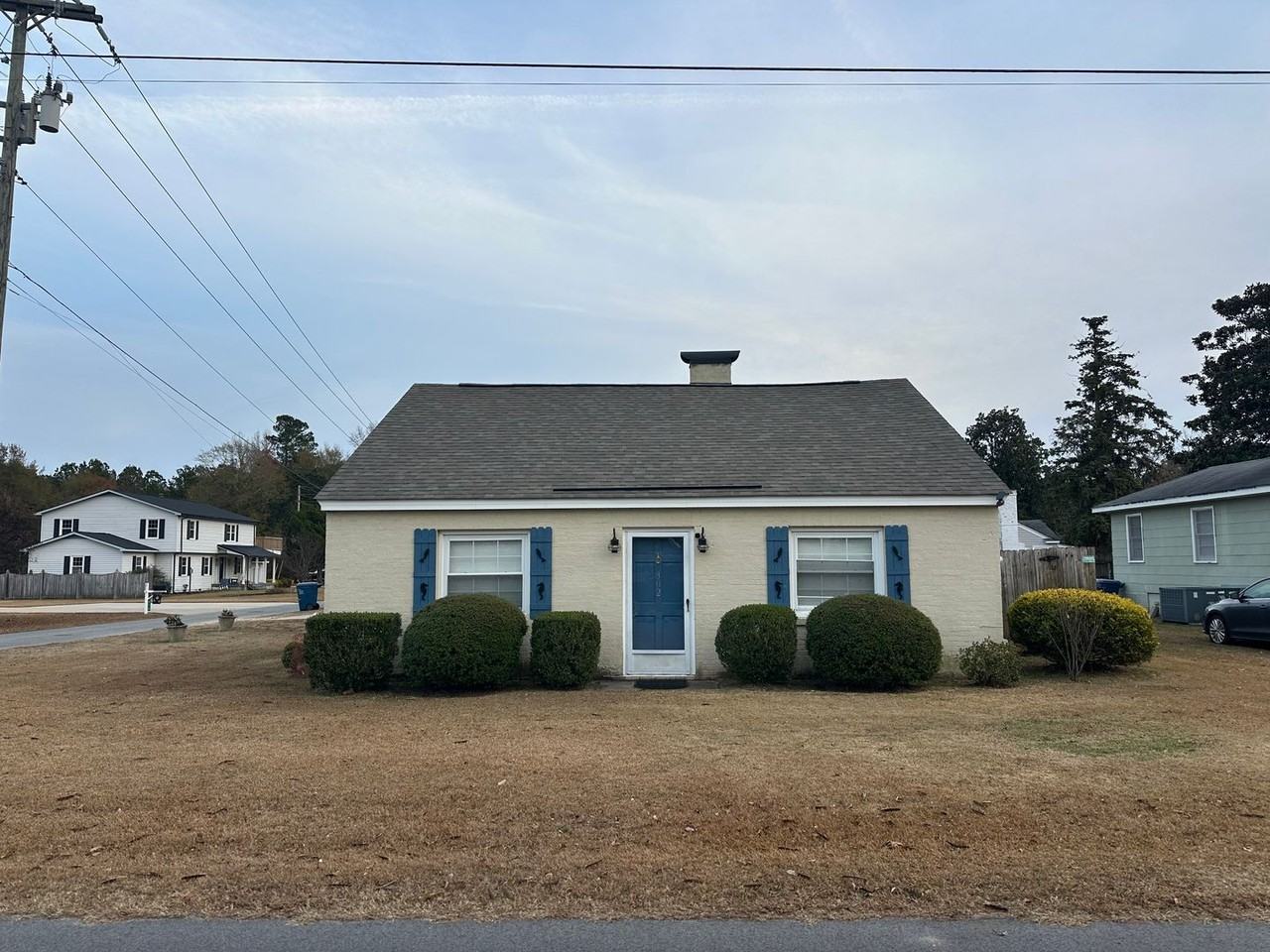 302 North Shores Road - Photo 2 of 22