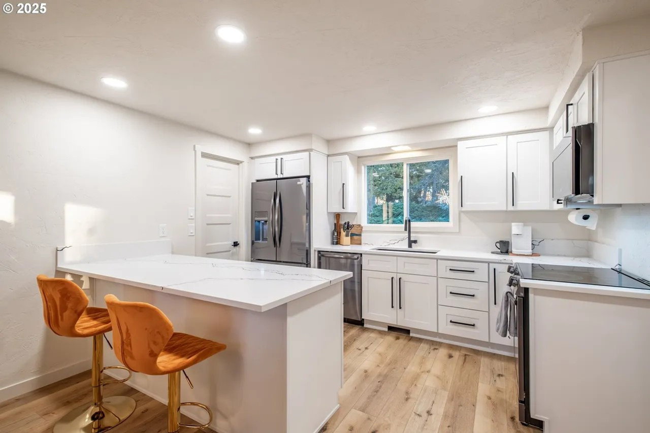 31095 Sw 5th St - Photo 6 of 24