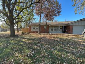 2716 Carlton Way - Photo 1 of 1