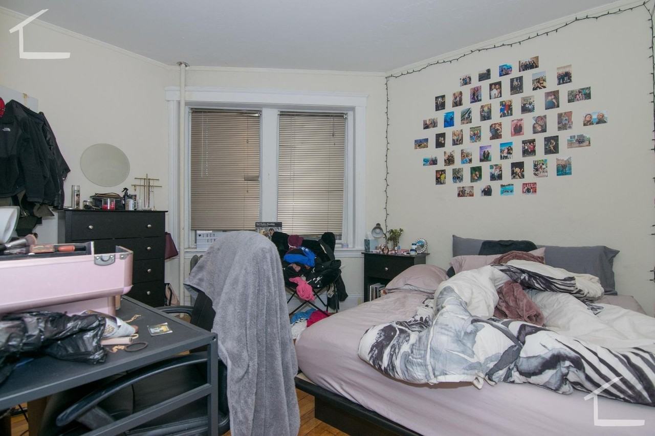 64 Egmont St - Photo 7 of 9