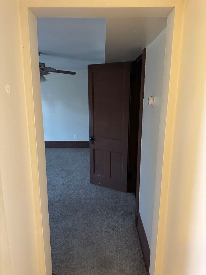 1 Baldwin St #1 - Photo 6 of 9