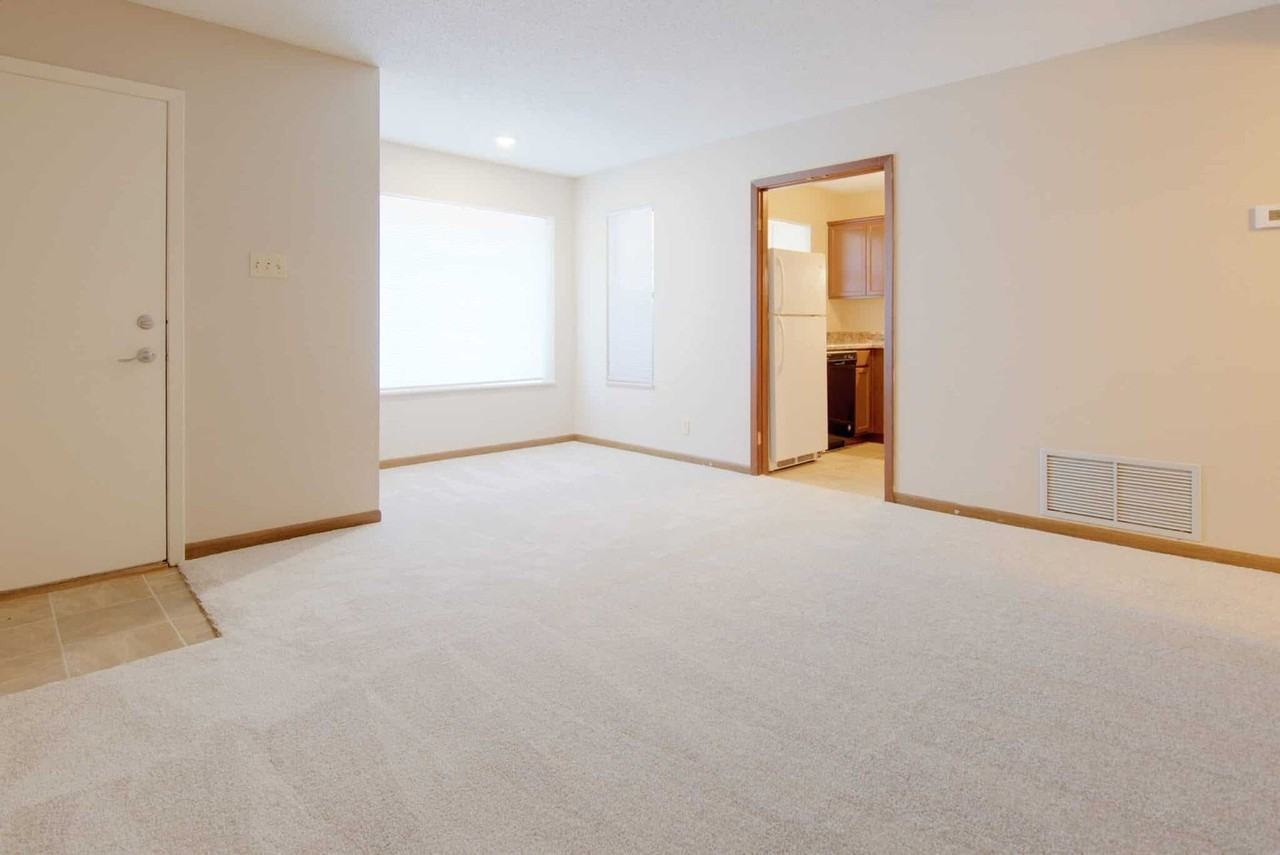 Garden Wall - Photo 5 of 11