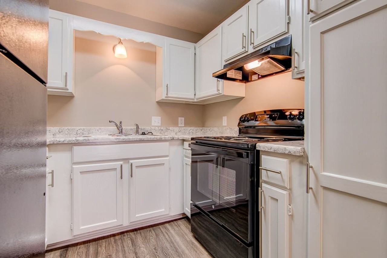 Westwood Garden II - Photo 4 of 14