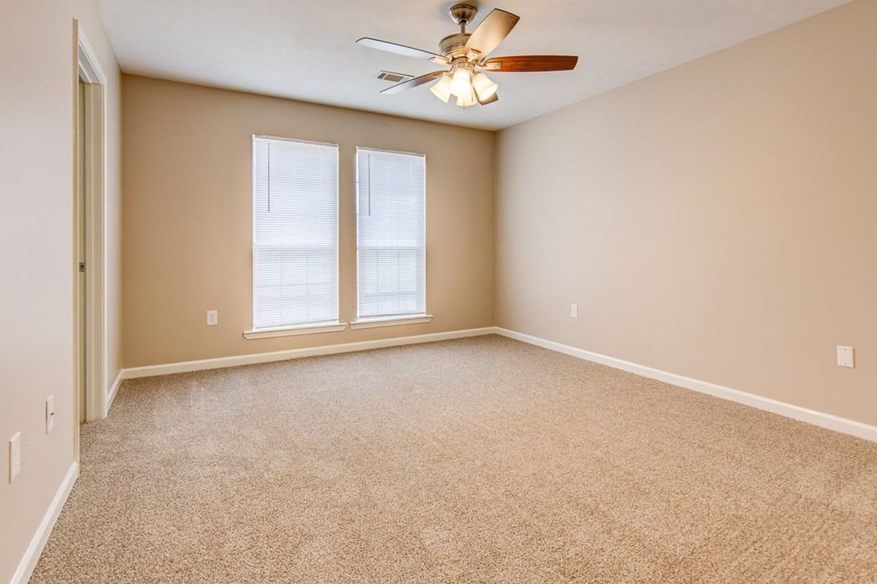 Westwood Garden II - Photo 7 of 14