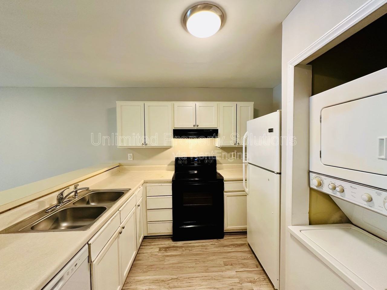 211 Sunn Aire Ct #C - Photo 6 of 15