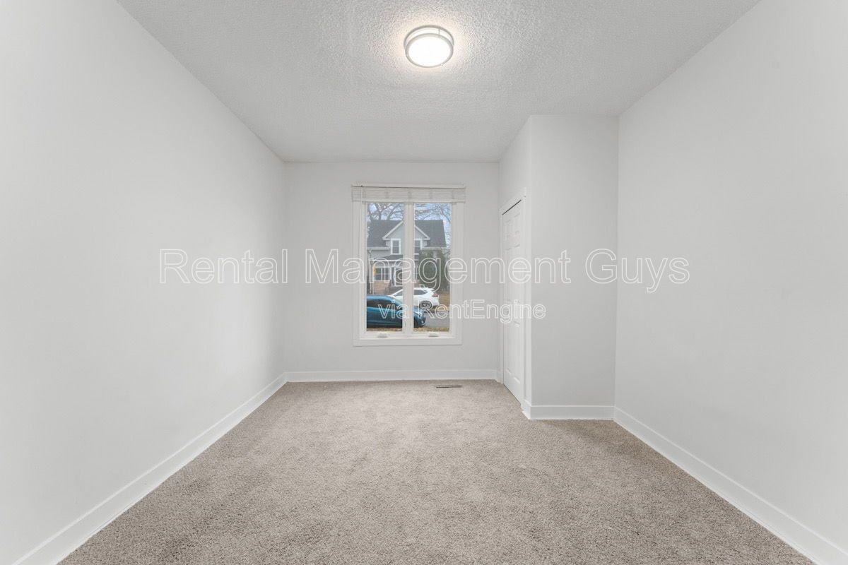 2631 Girard Ave N #1 - Photo 2 of 7