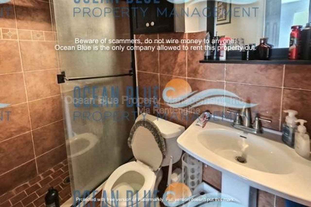 1285 85th Ter N #C - Photo 6 of 7