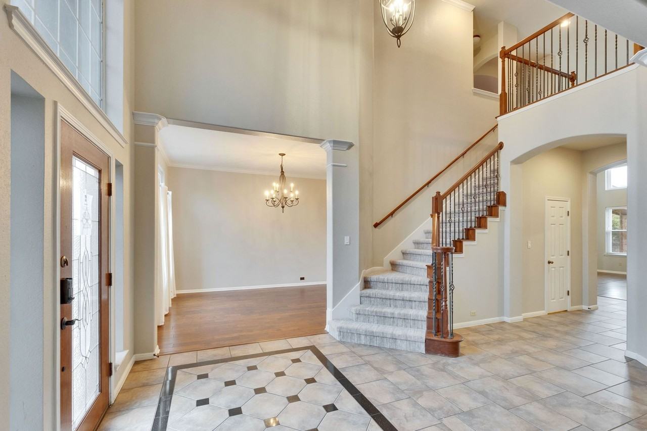 7017 Via Dono Drive - Photo 3 of 50