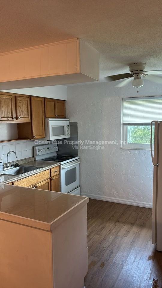 1942 Passaic Ave #9 - Photo 2 of 13