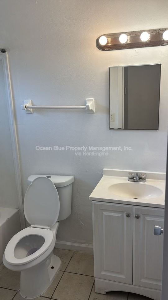 1942 Passaic Ave #9 - Photo 7 of 13