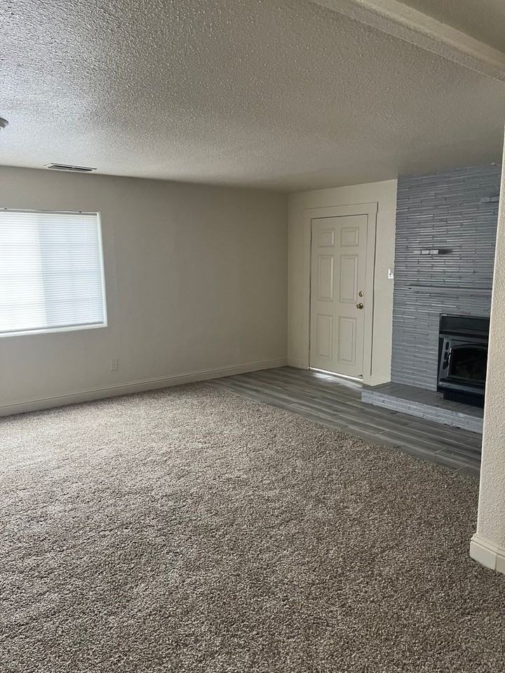 7265 Eucalyptus Avenue - Photo 3 of 17