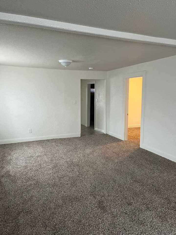 7265 Eucalyptus Avenue - Photo 6 of 17