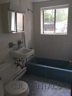 15 Piggott Rd #5 - Photo 4 of 5