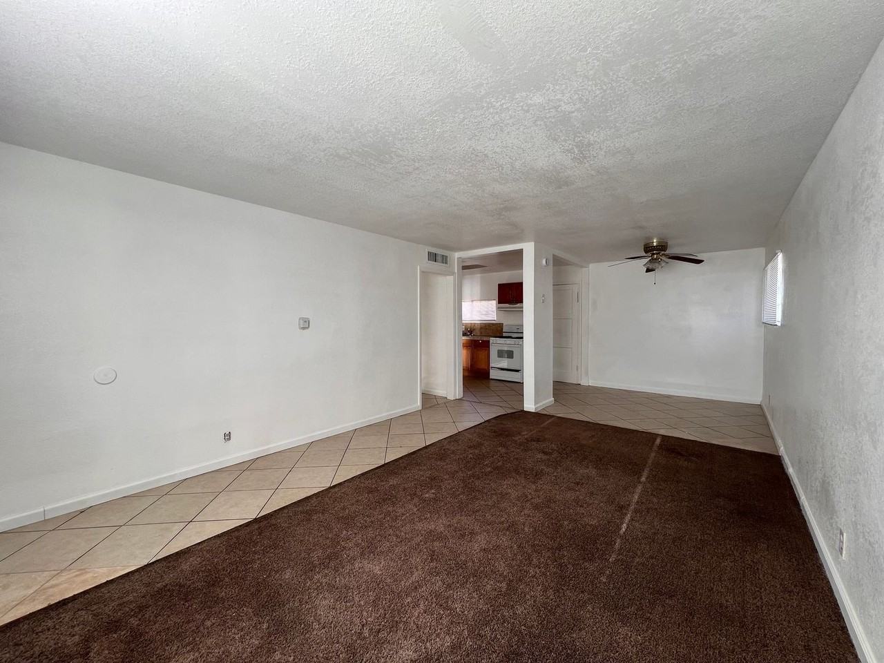 441 Adele Drive - Photo 6 of 38