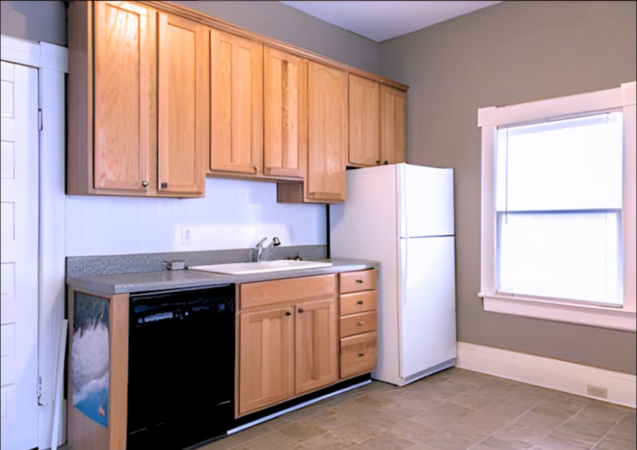 1098 Center St Nw #Nw - Photo 5 of 28