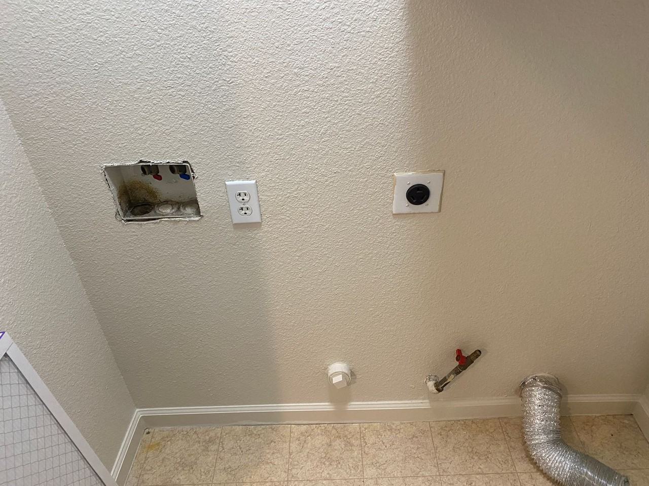 4711 W Mary Ave - Photo 4 of 9