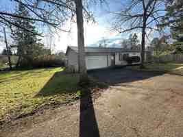 featured image of 2540 Southeast Crystal Lake Drive