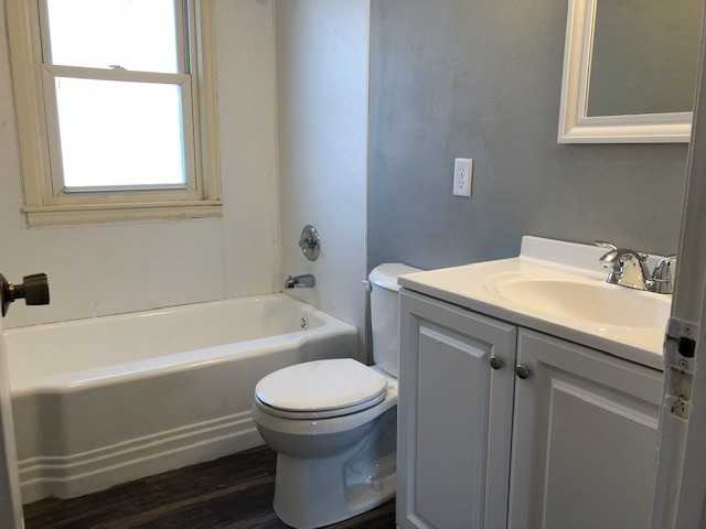 632 Newton Street - Photo 6 of 8